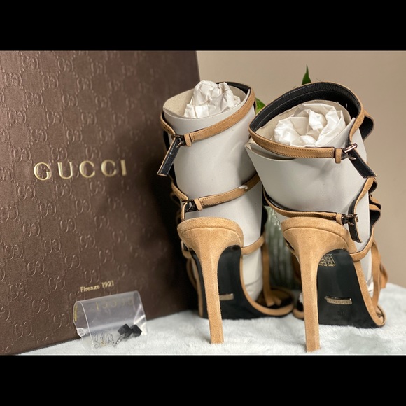 ❌SOLD❌GUCCI BECKY FRINGE HEELS - Picture 2 of 5